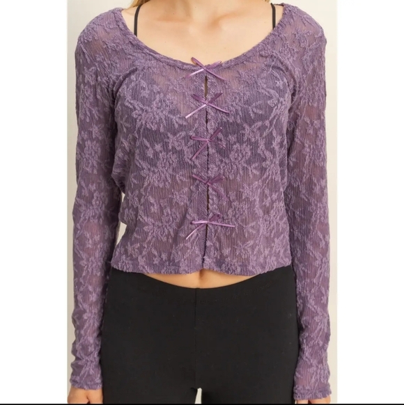 💜🎀 Amethyst Lacy Bow Top - Picture 4 of 4